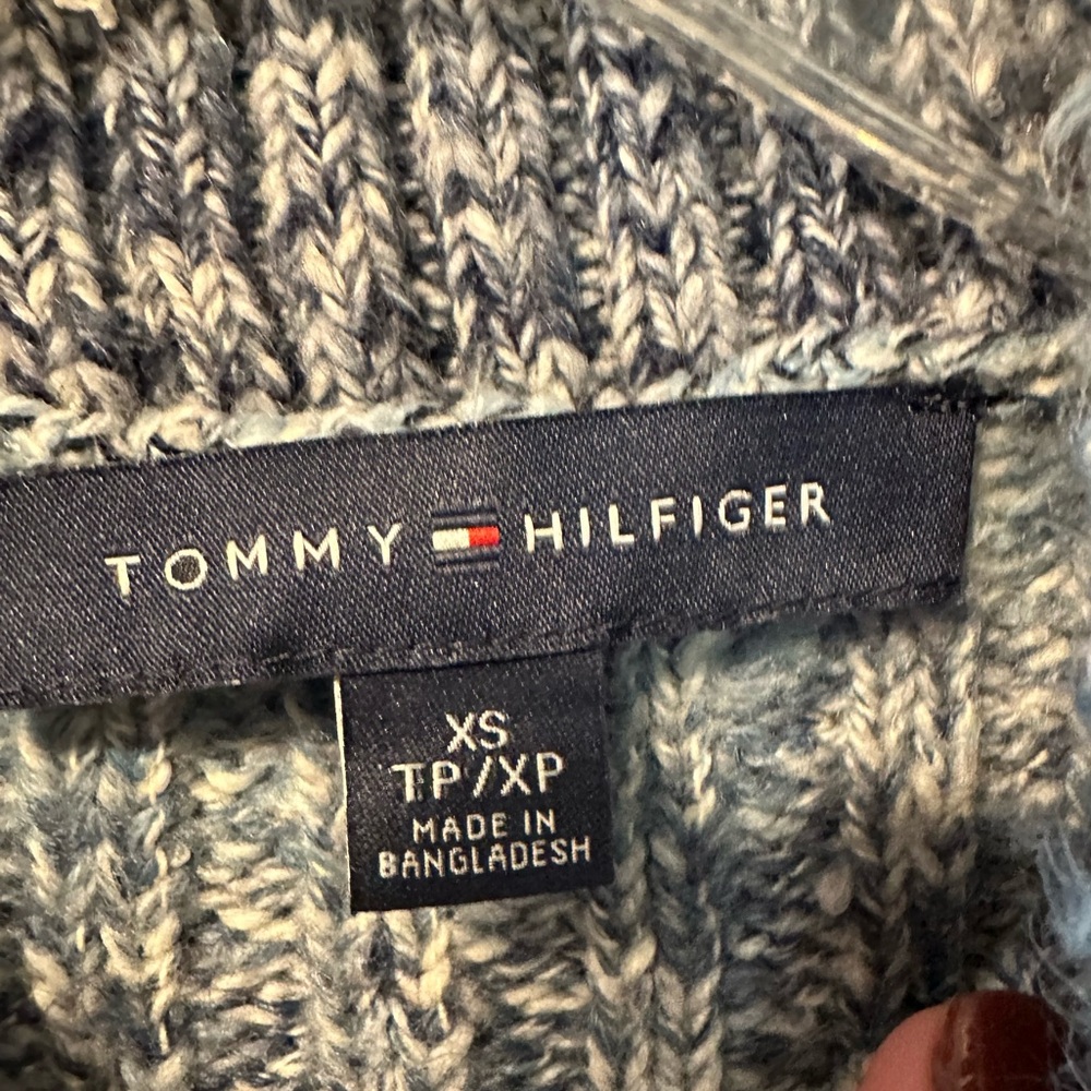 Tommy Hilfiger Sweater - Picture 3 of 5